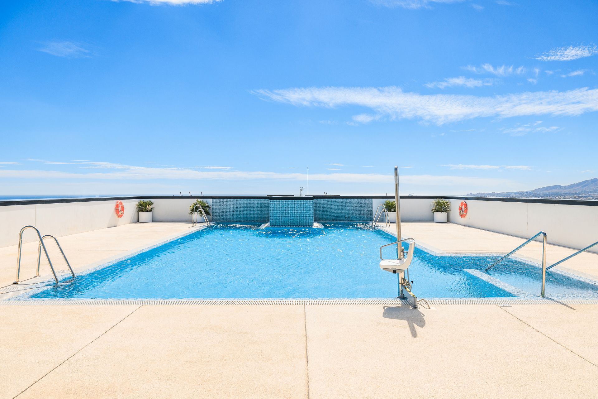 Piscina de Pis en venda en Málaga Capital amb Aire condicionat, Calefacció i Moblat