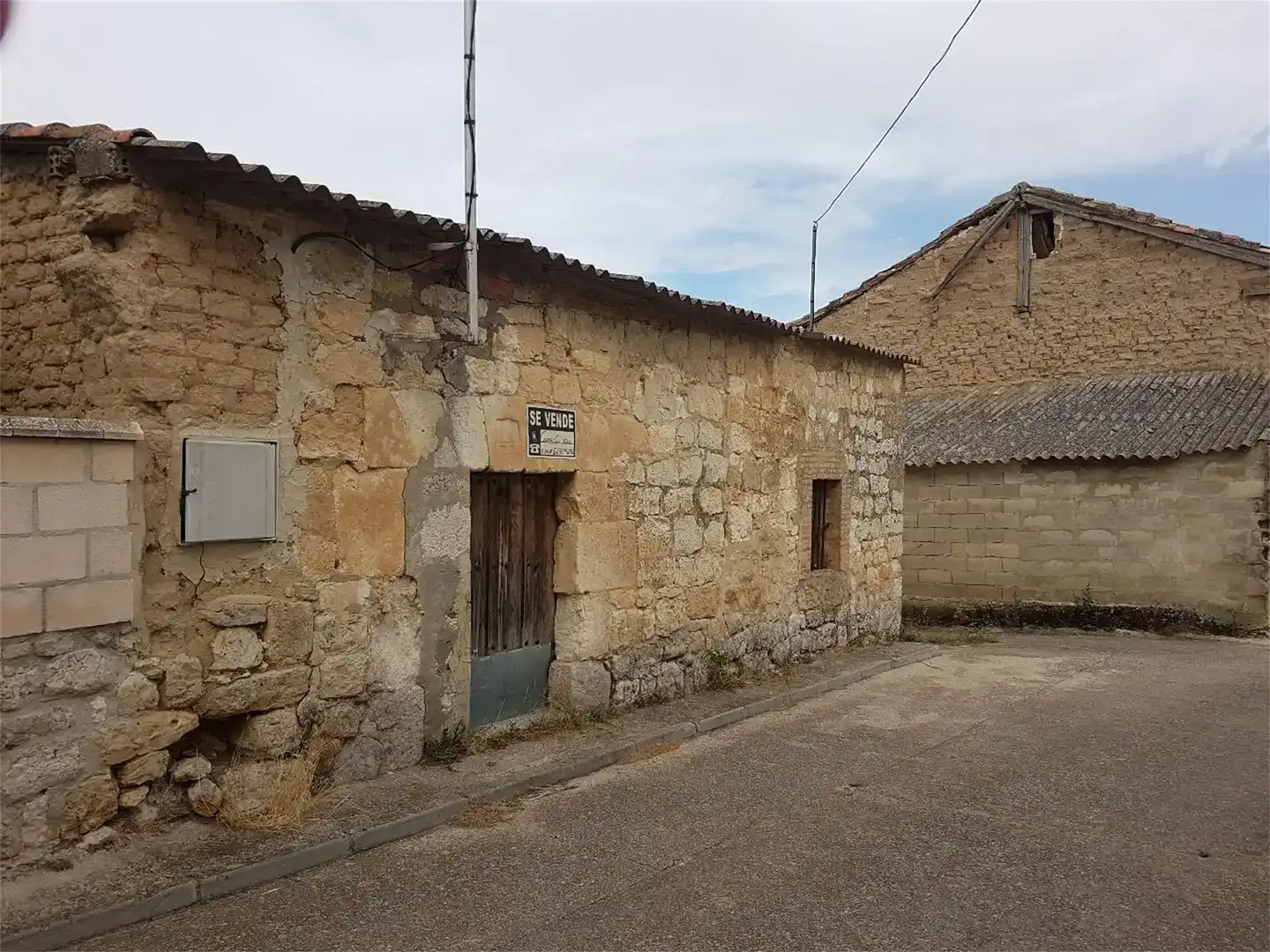 Vista exterior de Terreno en venta en Valles de Palenzuela, Burgos