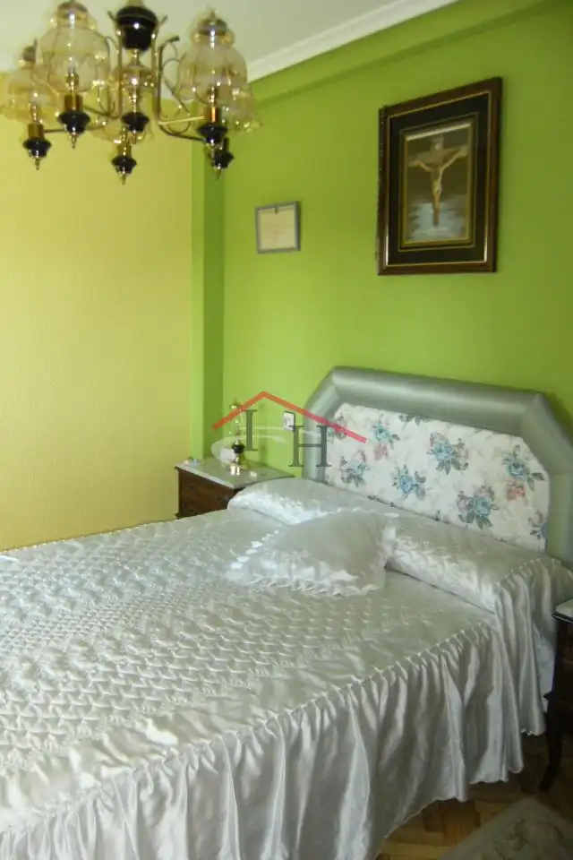 Schlafzimmer von Wohnung zum Verkauf in Mansilla de las Mulas mit Heizung, Terrasse und Möbliert