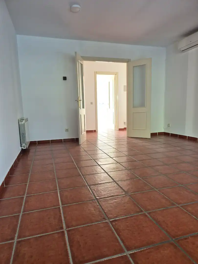 Wohnung zur Miete in Las Rozas de Madrid mit Klimaanlage, Heizung und Terrasse