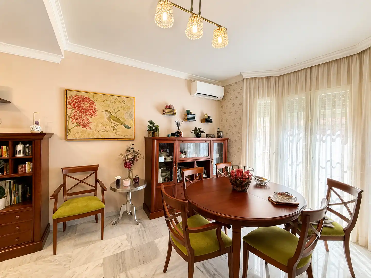 Comedor de Casa adosada en venta en Málaga con Aire acondicionado, Calefacción y Terraza