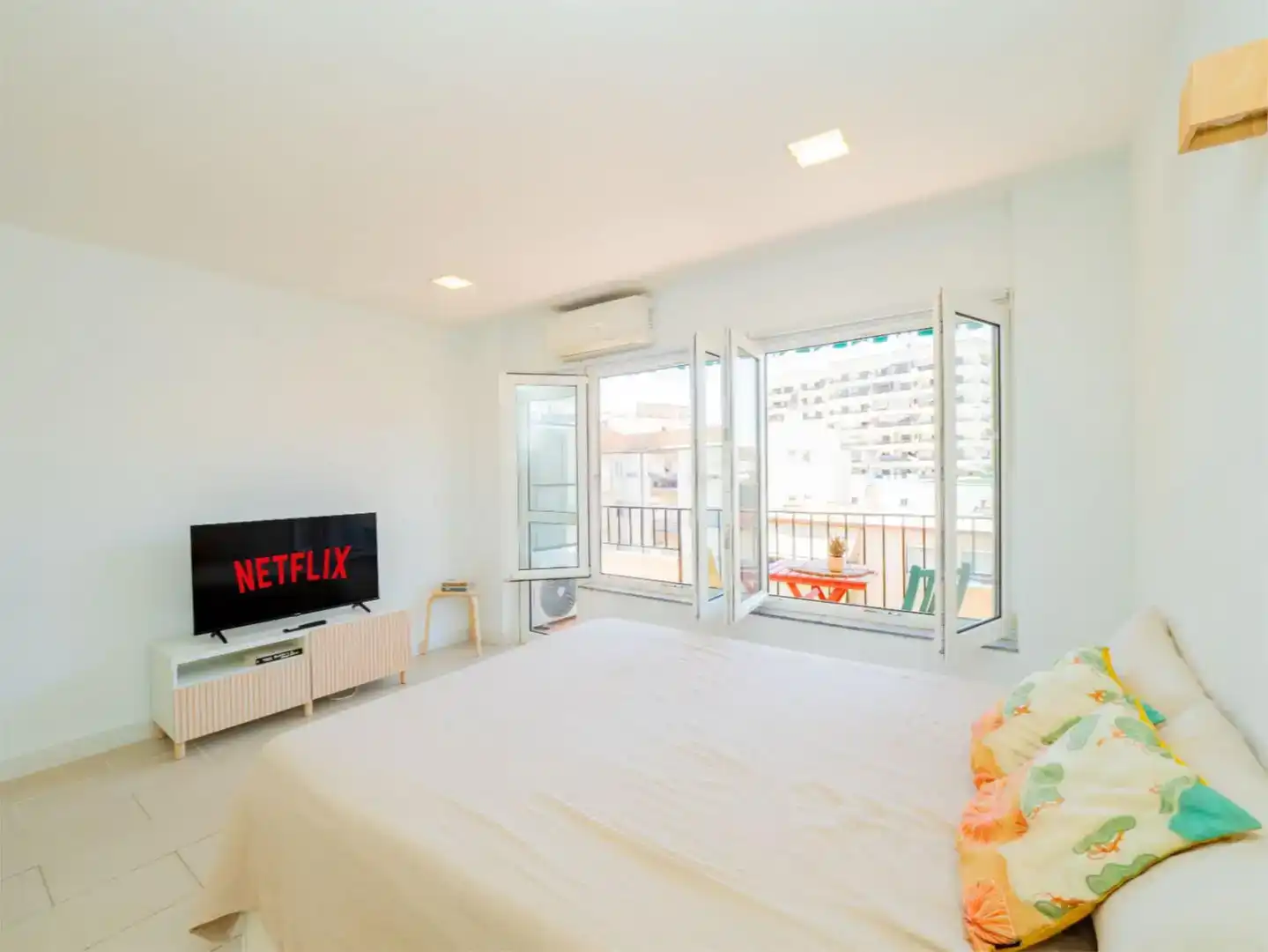 Schlafzimmer von Wohnung zur Miete in Fuengirola mit Klimaanlage, Möbliert und Balkon