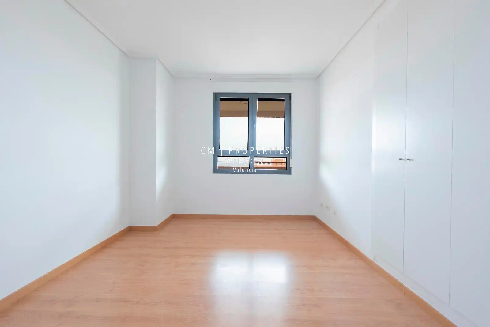 Habitación de Ático de alquiler en Alboraya con Aire acondicionado, Calefacción y Parquet