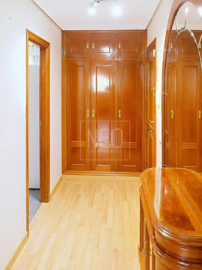 Bedroom of Flat for sale in Pinto  with Air Conditioner, Heating and Terrace