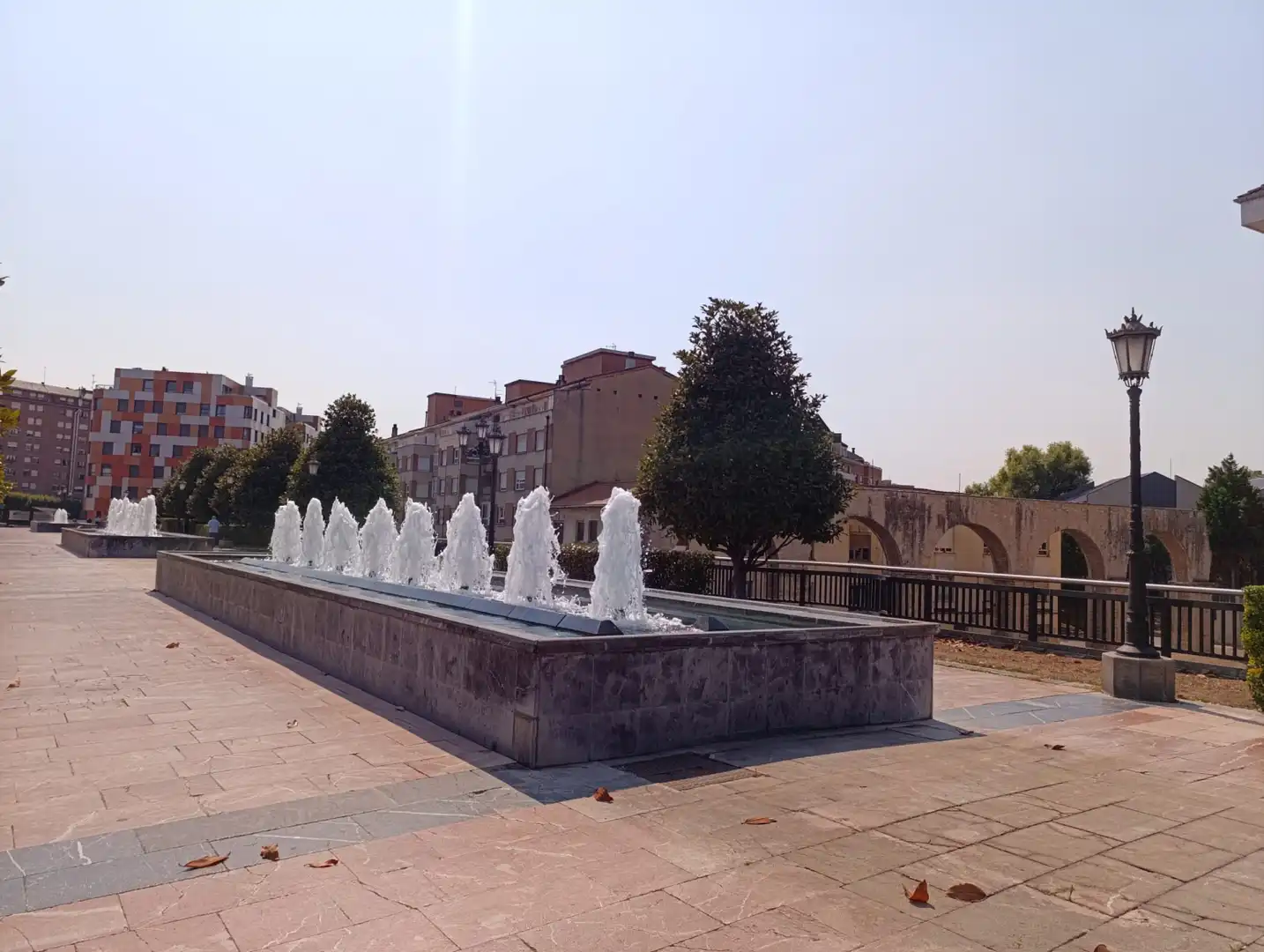 Vista exterior de Pis en venda en Oviedo  amb Calefacció