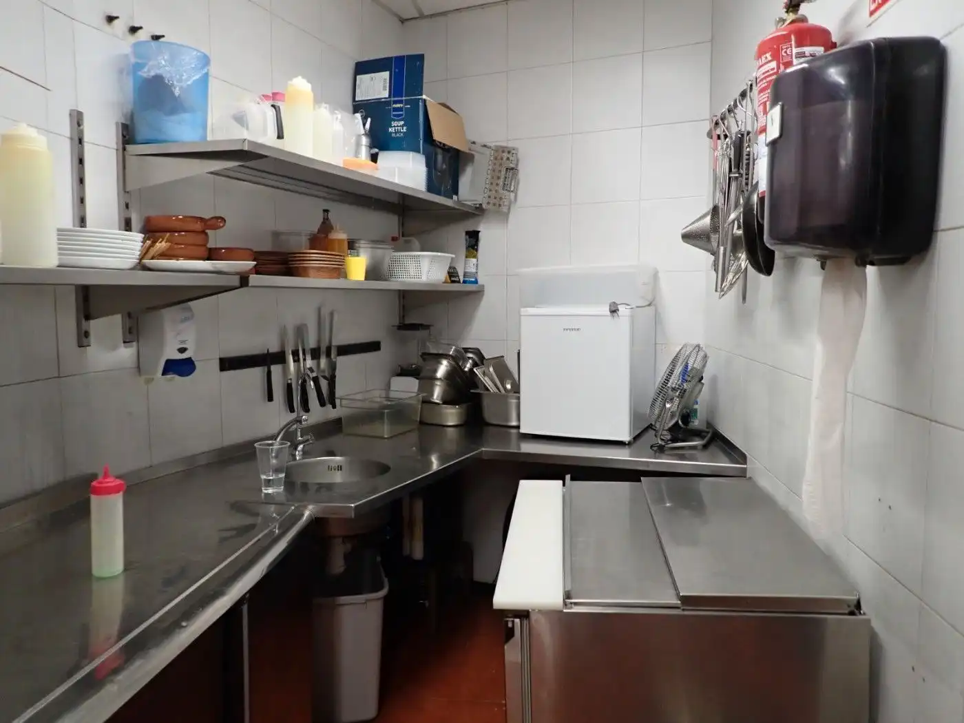 Local comercial en traspàs a Sud, imagen 9