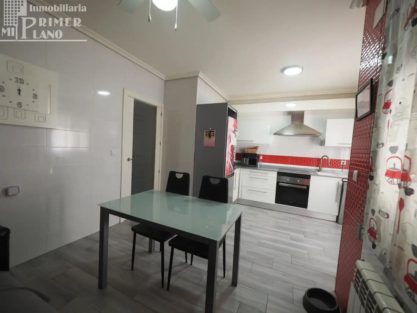 Cocina de Casa adosada en venta en Tomelloso con Aire acondicionado, Calefacción y Amueblado