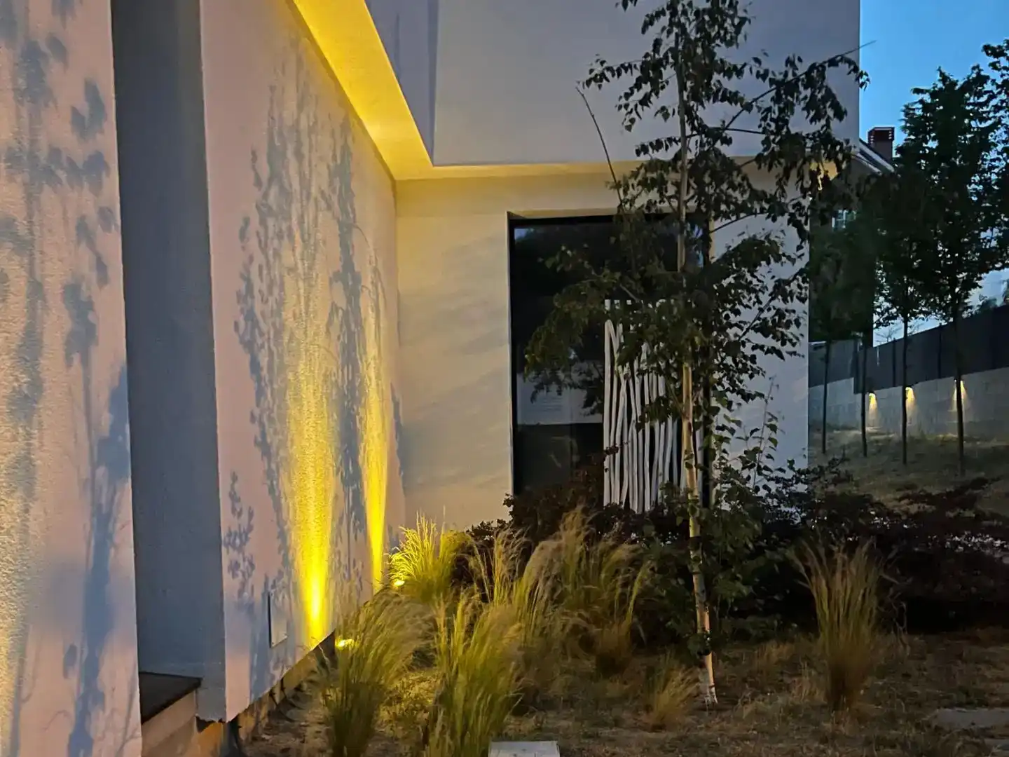 Exterior view of Houses for sale in Los Peñascales
