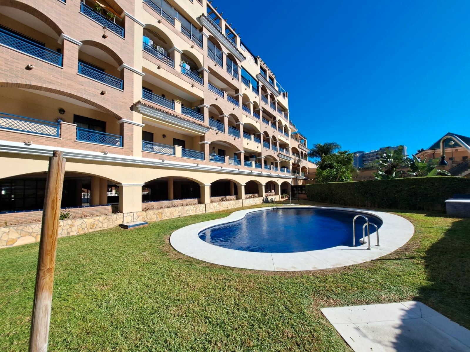 Swimming pool of Flat for sale in Torremolinos  with Air Conditioner, Terrace and Furnished