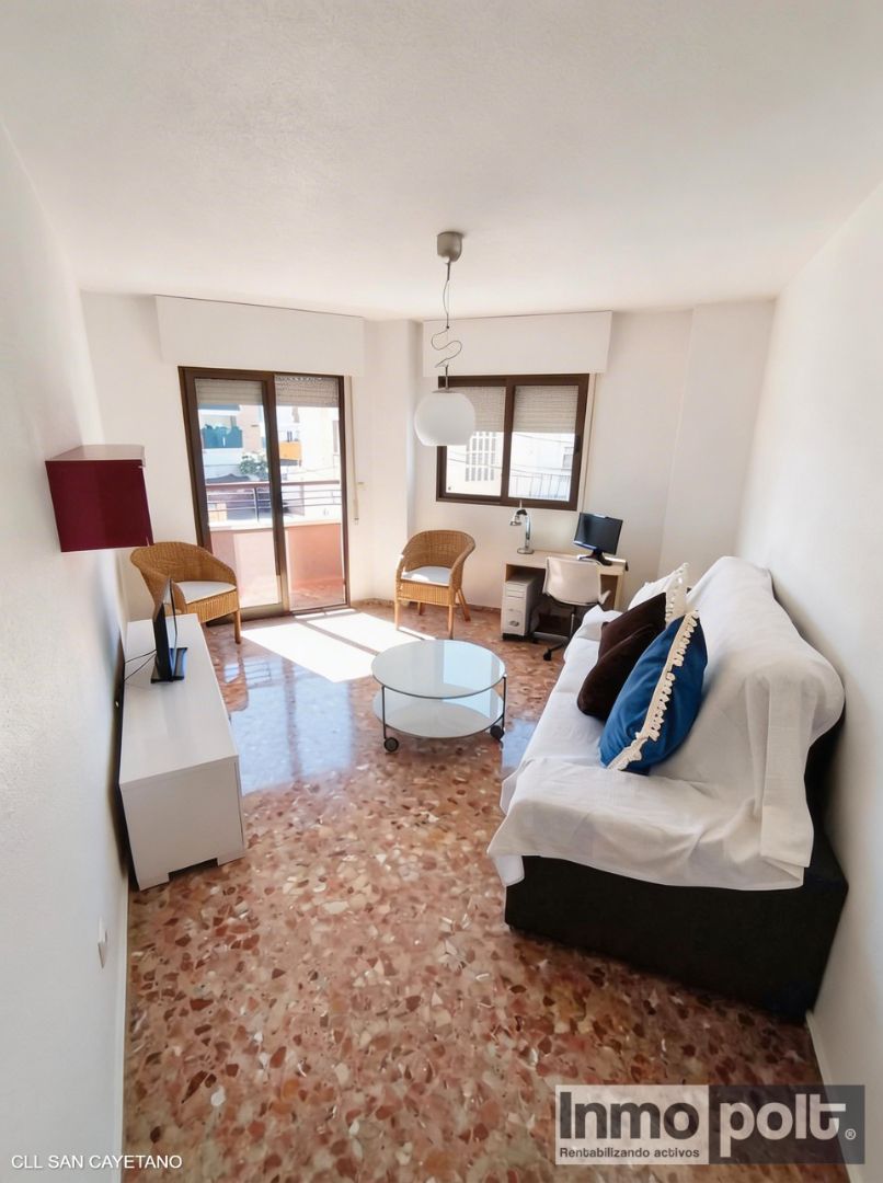 Sala d'estar de Pis en venda en Torre-Pacheco amb Calefacció, Moblat i Rentadora