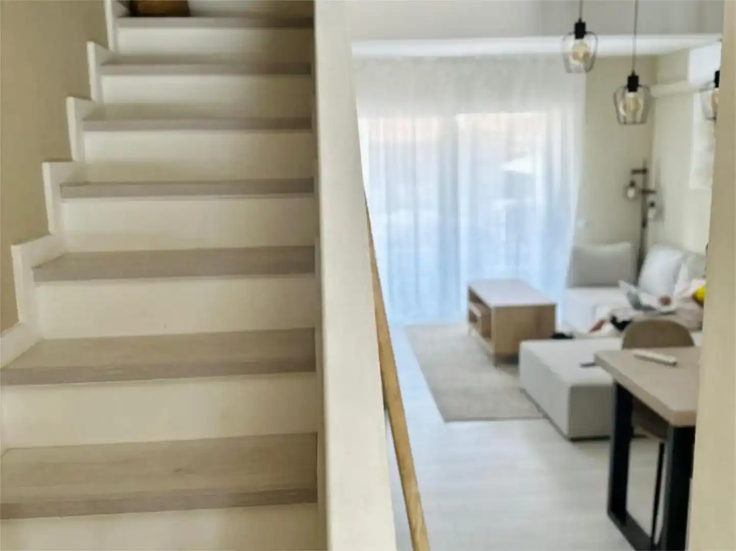 Wohnung zum Verkauf in Es Mercadal mit Klimaanlage, Schwimmbad und Balkon