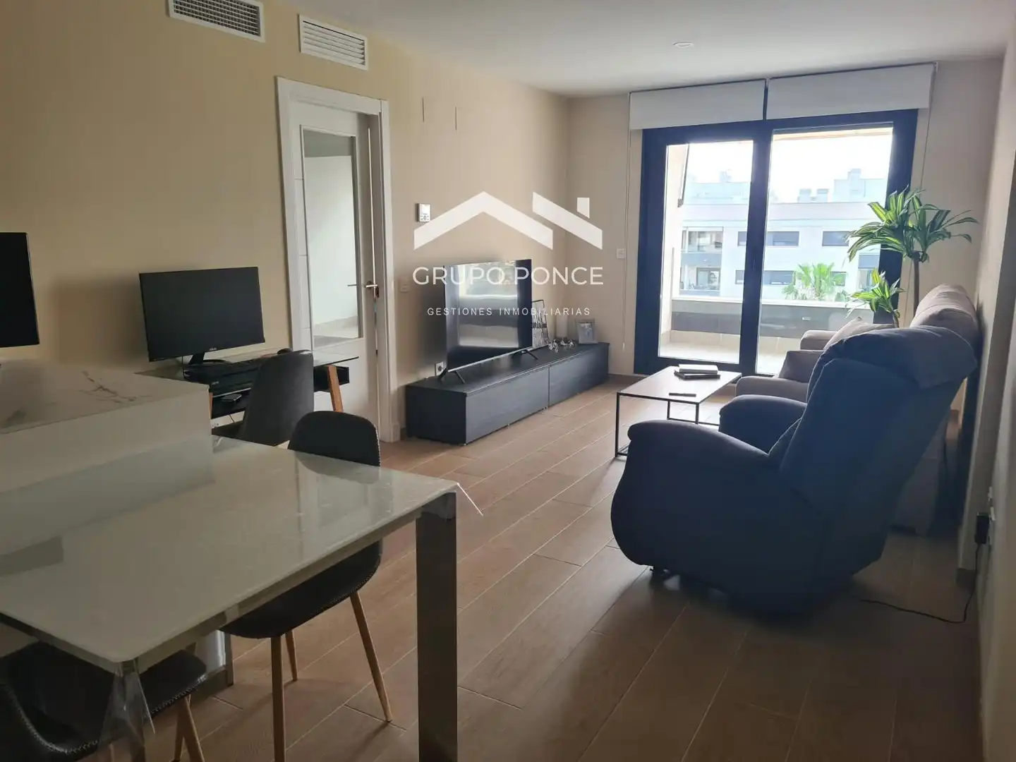 Wohnzimmer von Wohnung zum Verkauf in Jerez de la Frontera mit Klimaanlage, Heizung und Terrasse