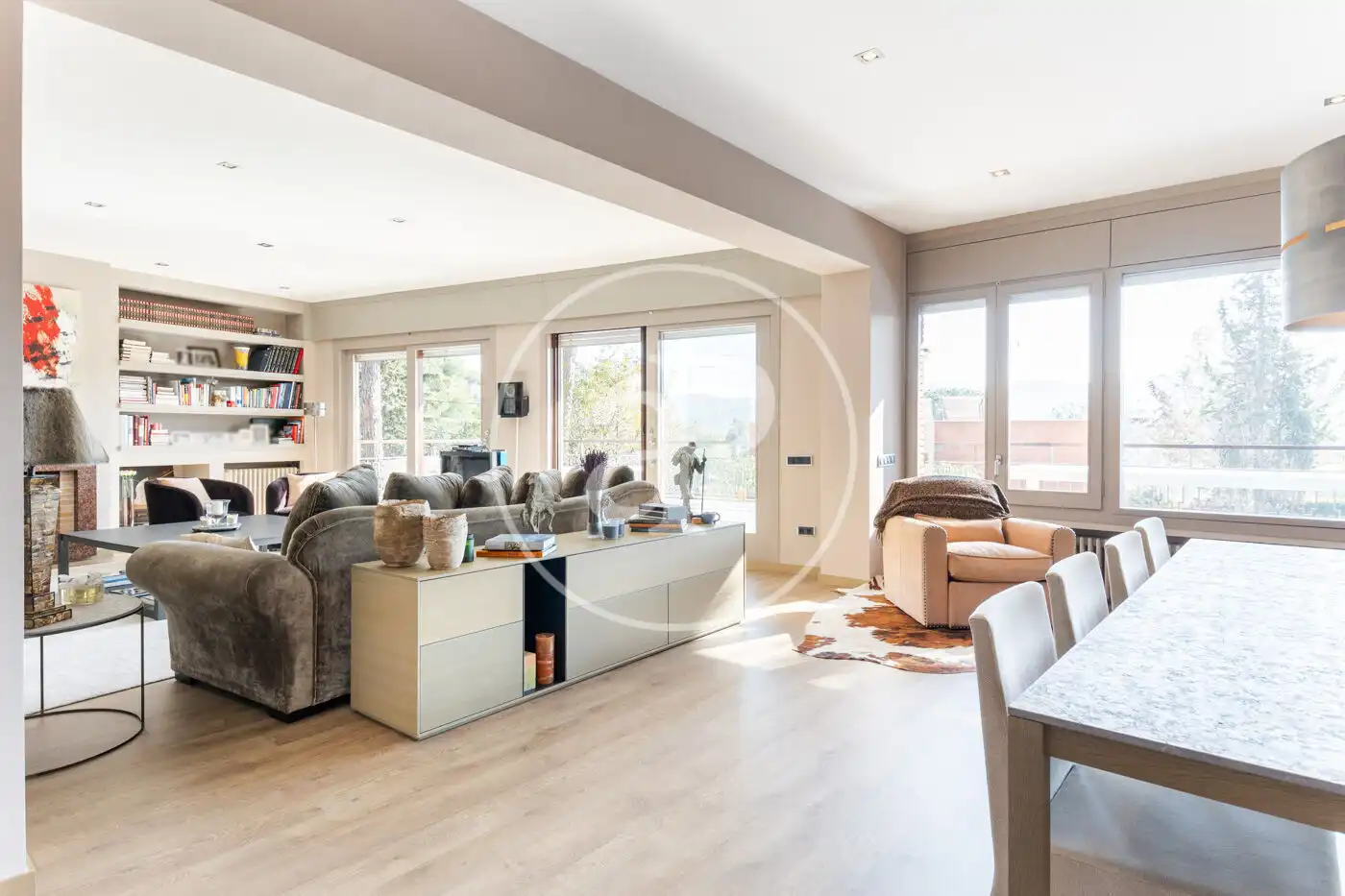 Living room of Houses for sale in Sant Cugat del Vallès  with Air Conditioner, Heating and Private garden