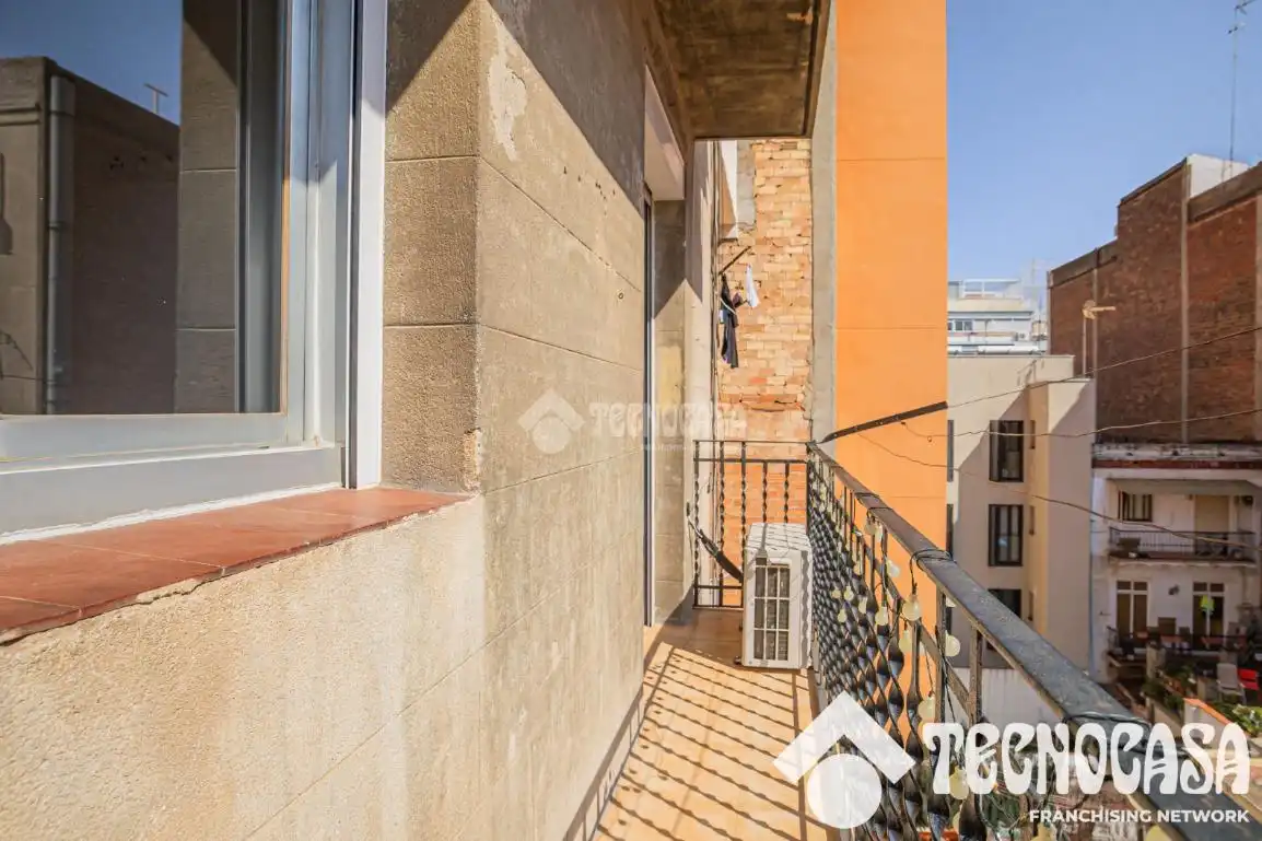 Terraza de Piso en venta en Barcelona con Balcón