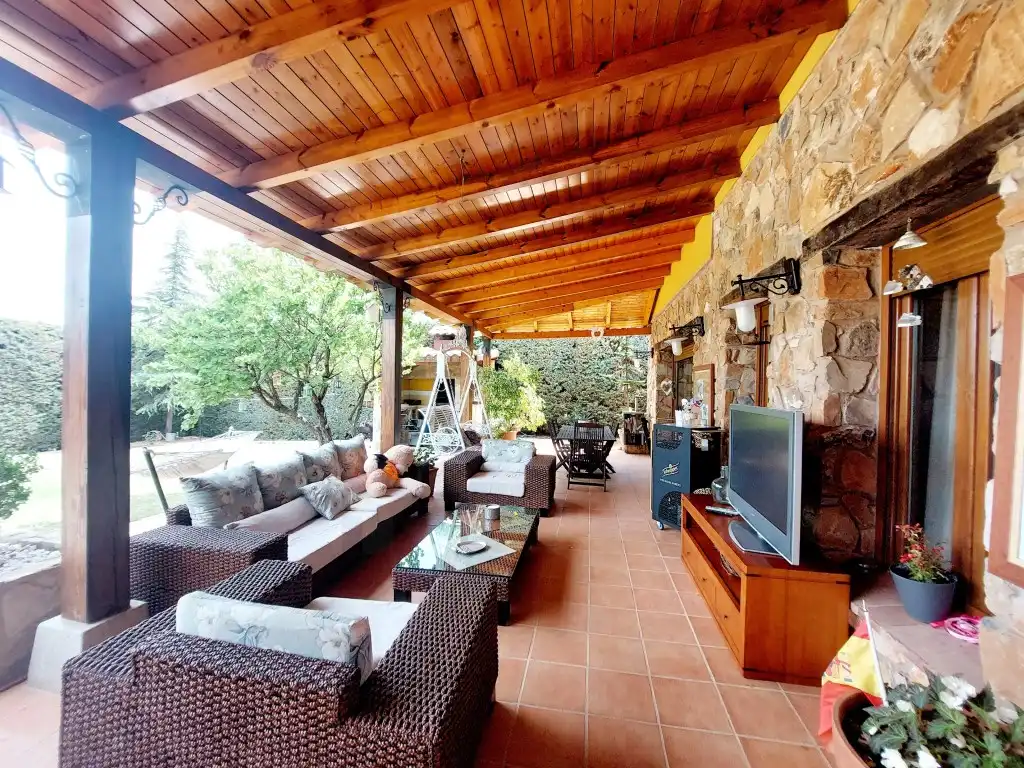 Terrassa de Casa o xalet en venda en Badajoz