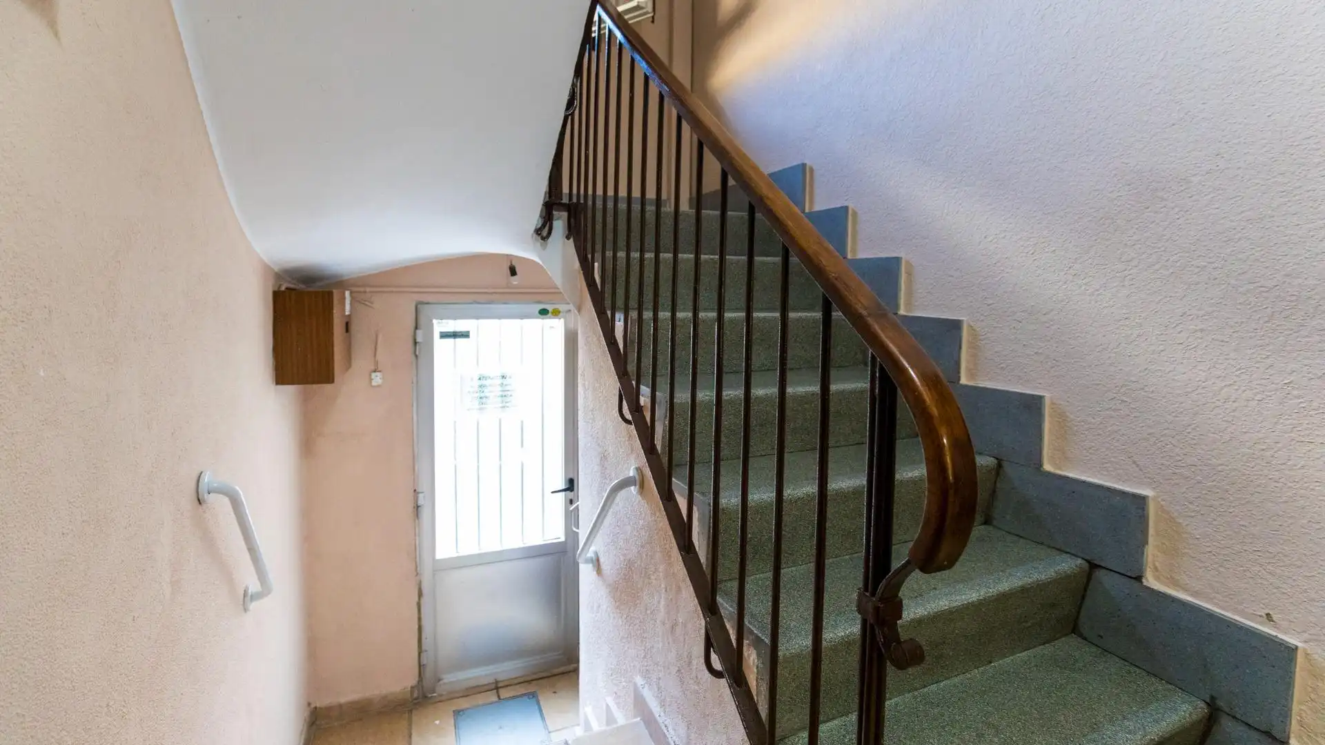 Piso en venta en Zaragoza con Calefacción y Amueblado