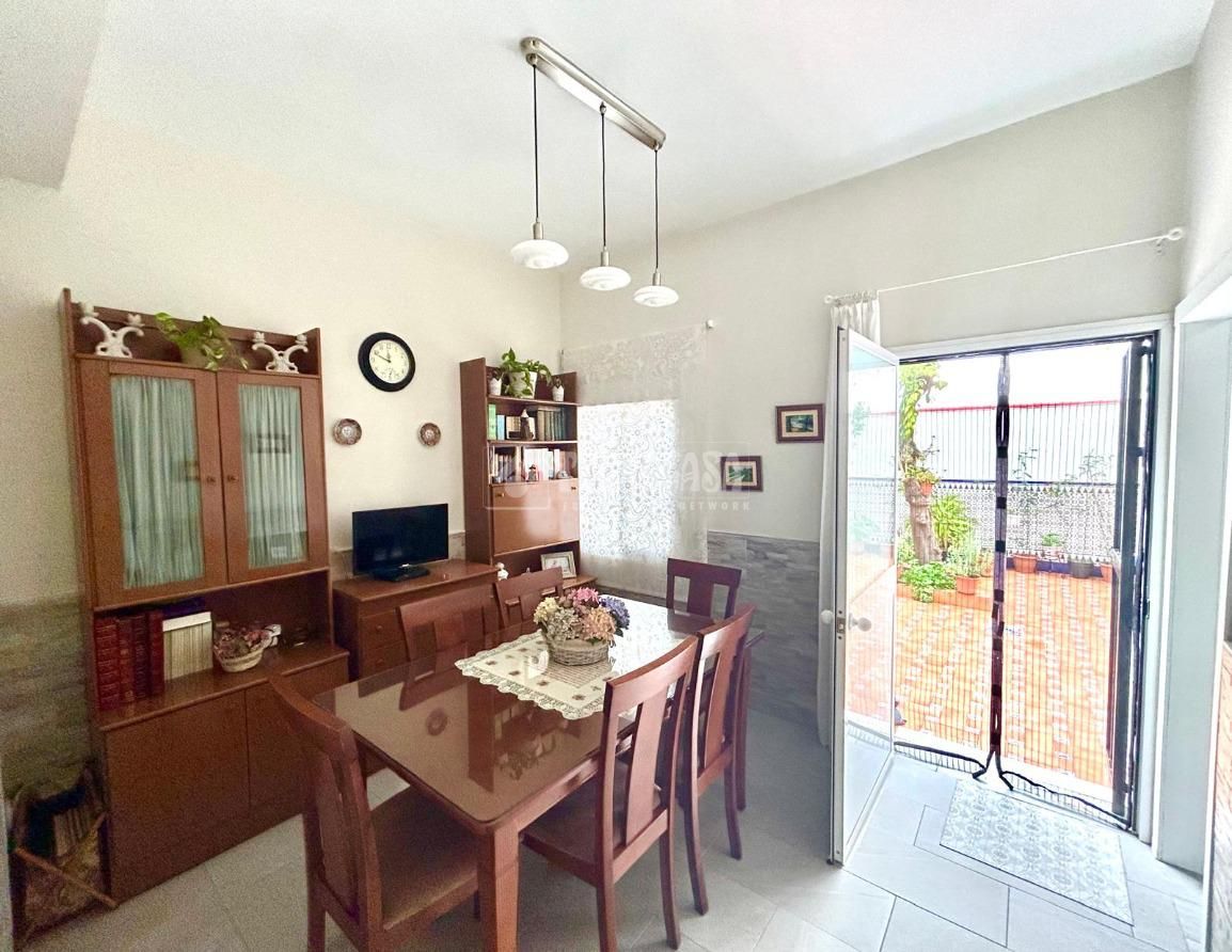 Flat for sale in El Cano - Los Bermejales