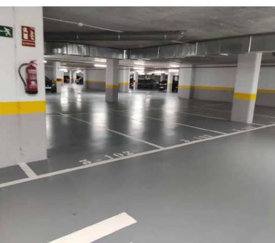 Garaje en Venta en Peñacastillo - Nueva Montaña