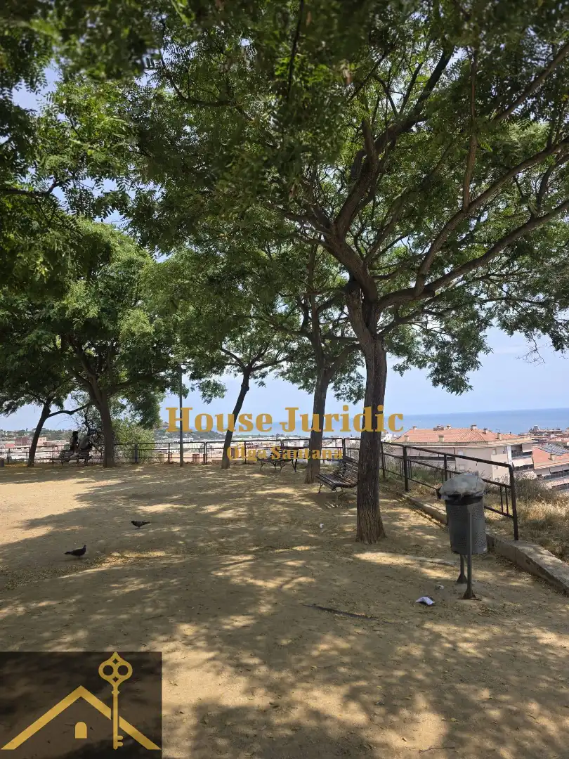 Ático en venta en Mataró con Calefacción, Parquet y Terraza