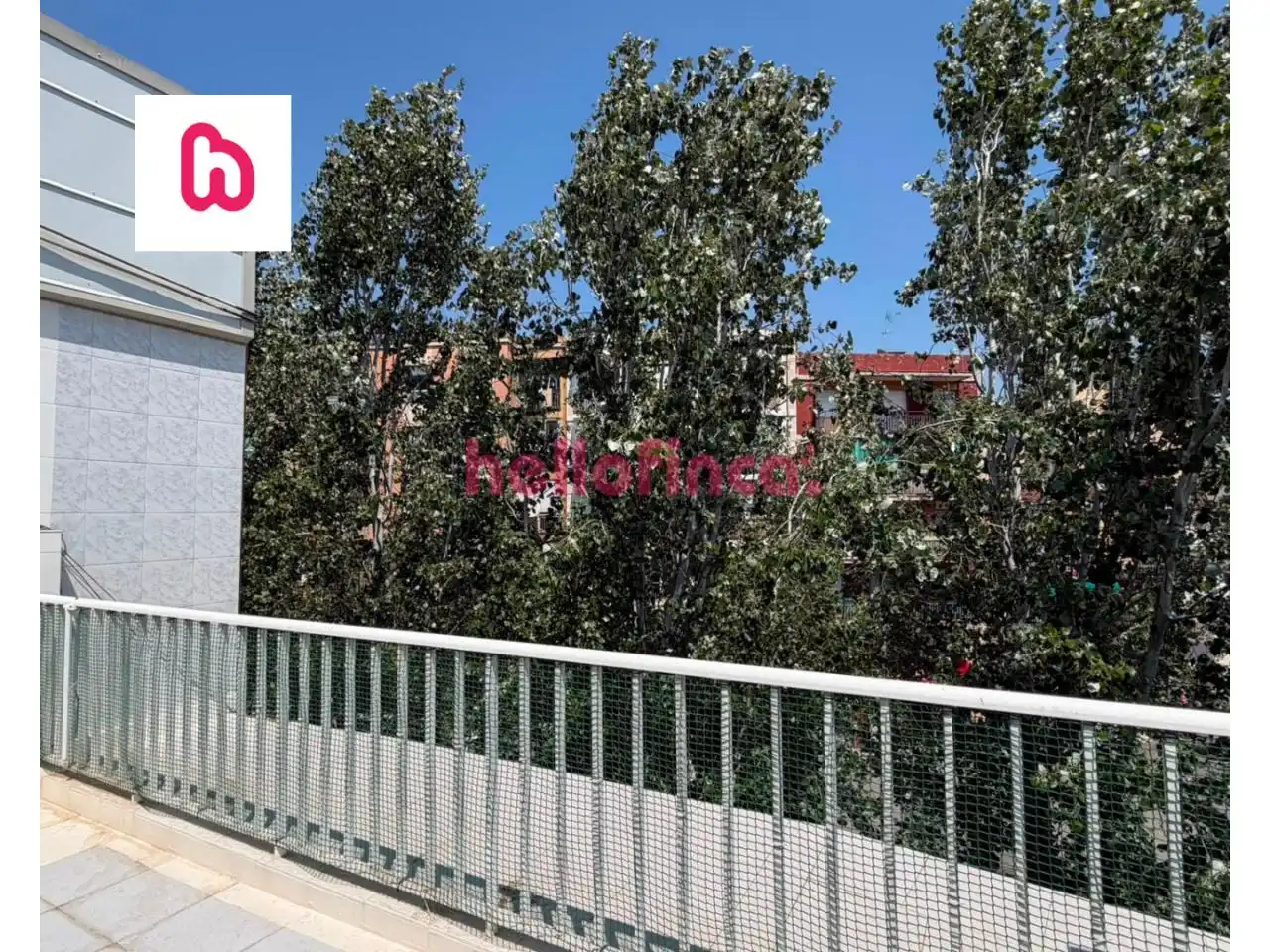 Außenansicht von Dachboden zum Verkauf in Martorell, Barcelona