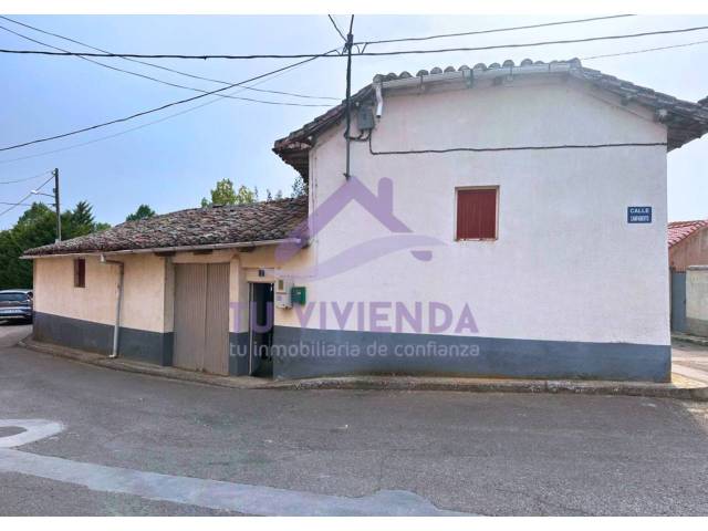 Casa-chalet en Venta en CAMPAMENTO en Pino del Río