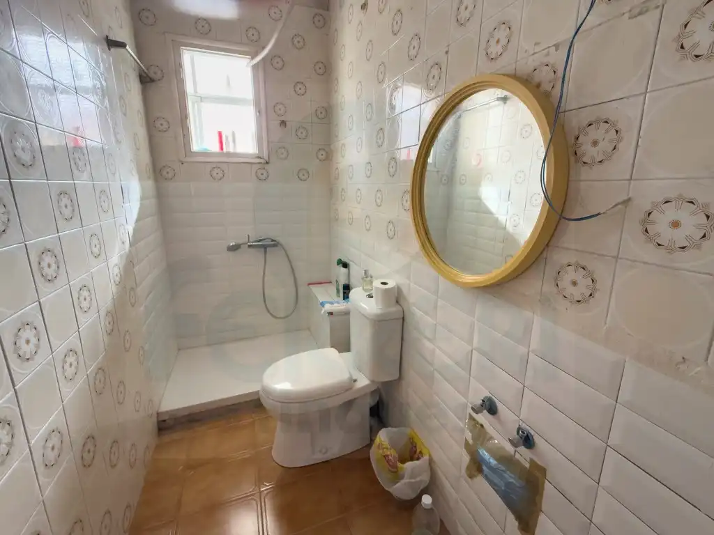 Bathroom of Flat for sale in Cornellà de Llobregat