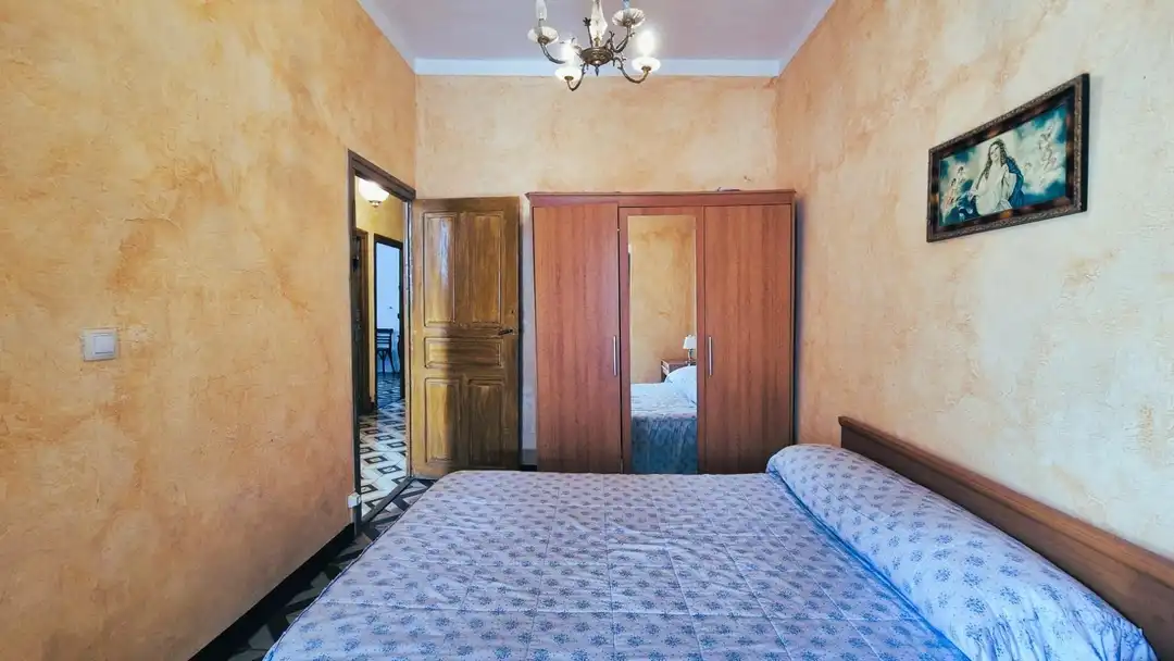 Schlafzimmer von Haus oder Chalet zum Verkauf in Puente la Reina / Gares mit Privatgarten, Terrasse und Möbliert