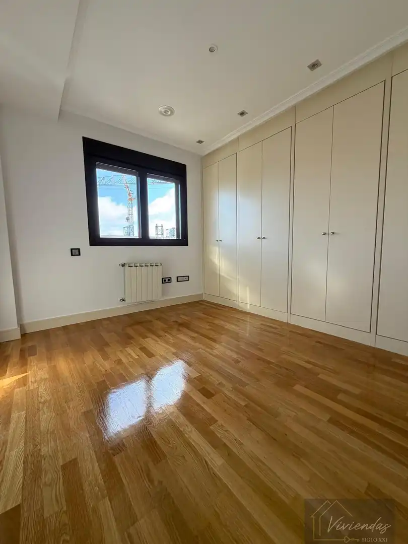 Penthouse with pool to rent in FRANCISCO TOMAS Y VALIENTE, imagen 17