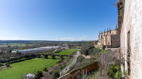 Antiguo seminario con claustro y capilla en el centro de Coria, imagen 3