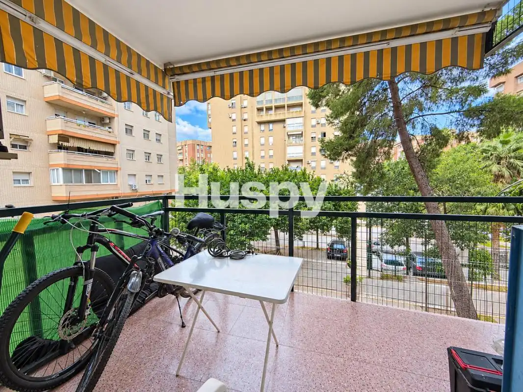 Terrassa de Pis en venda en Sur