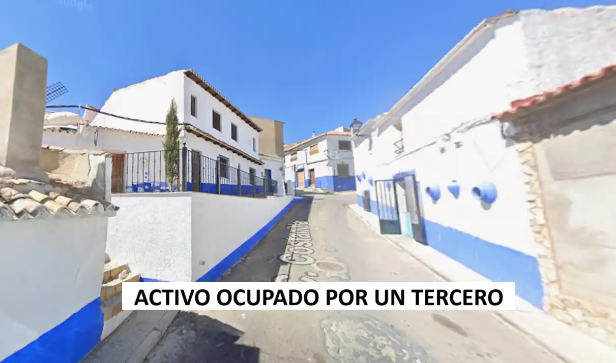 Casa en venta en Calle Costanilla