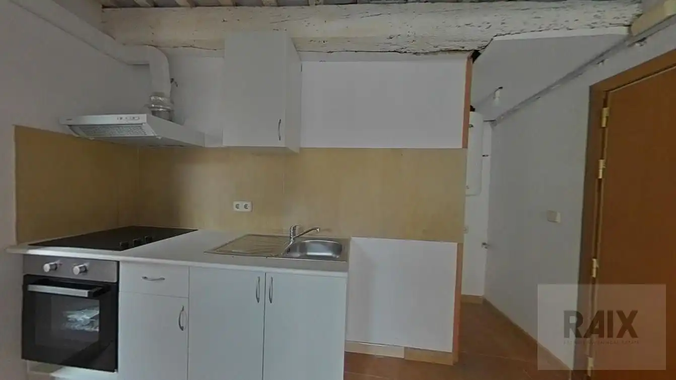 Cuina de Estudi en venda en Barcelona