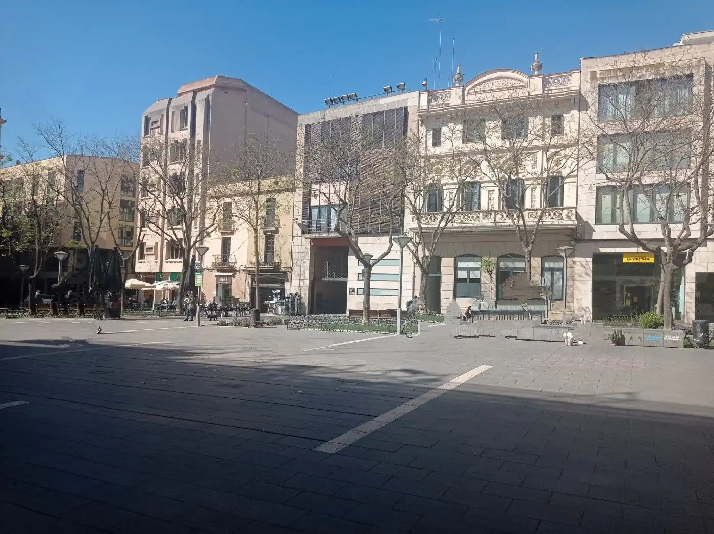 Außenansicht von Fabrik Grundstücke zum Verkauf in Sabadell