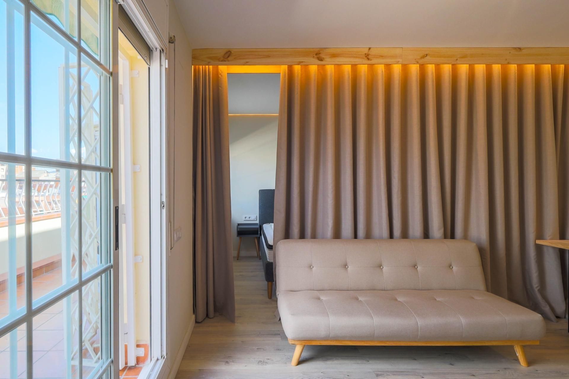 Habitación de Ático en venta en  Barcelona Capital con Aire acondicionado, Calefacción y Parquet