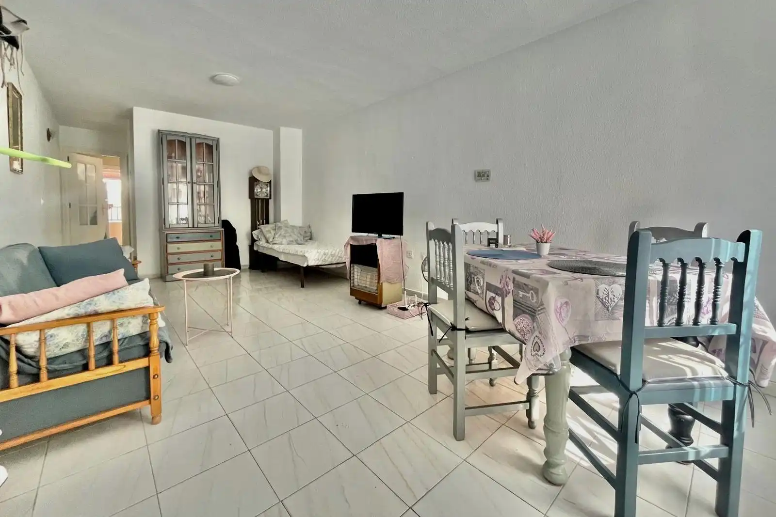Sala d'estar de Àtic en venda en Torrevieja amb Aire condicionat, Calefacció i Terrassa