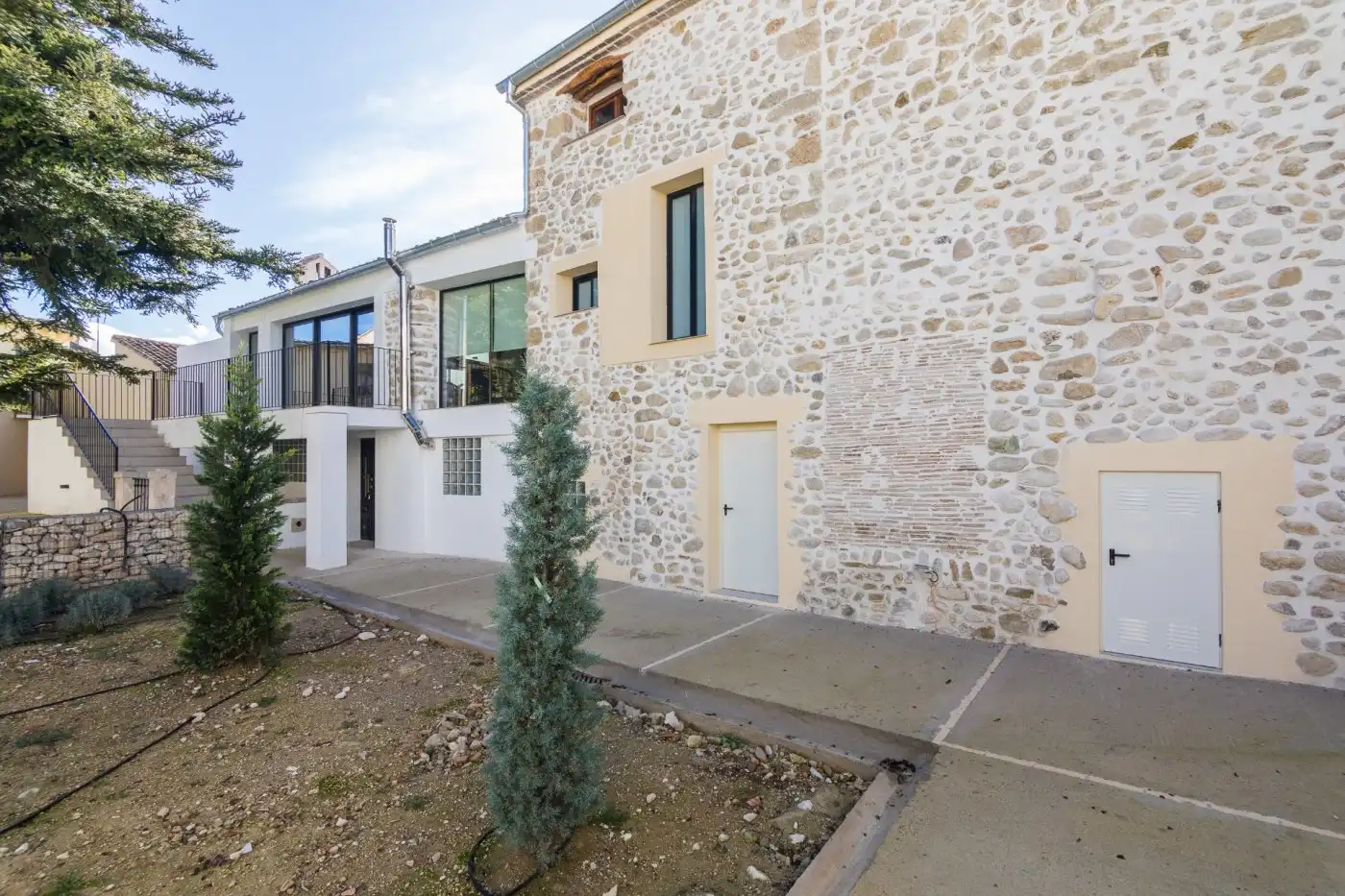 Vista exterior de Casa o xalet en venda en Cocentaina amb Calefacció, Jardí privat i Terrassa