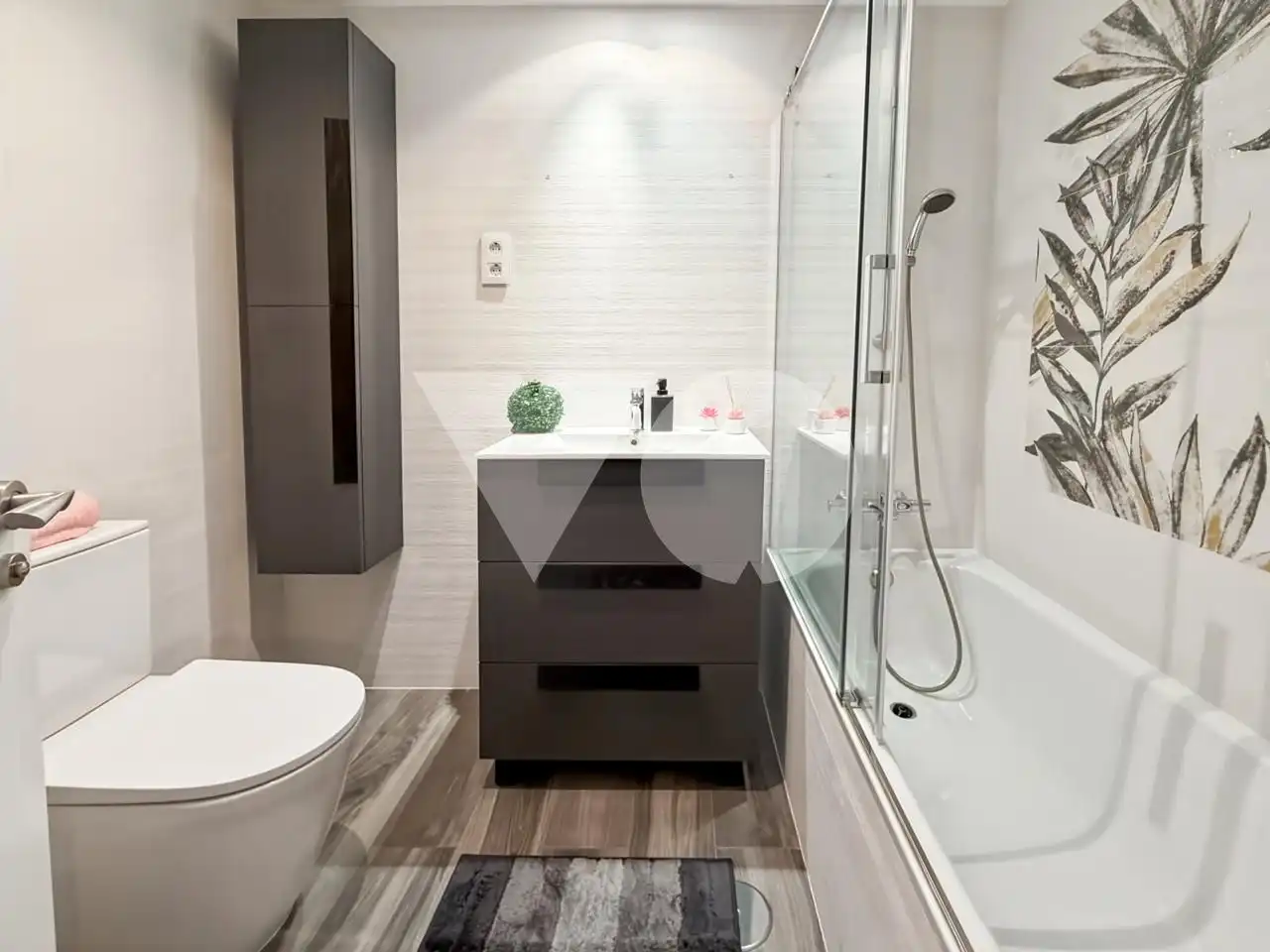 Baño de Piso en venta en Madrid con Calefacción, Parquet y Terraza