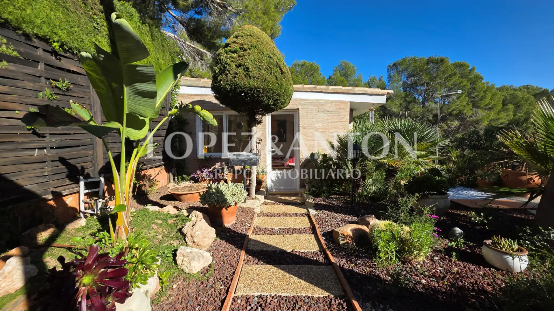 Garten von Haus oder Chalet zum Verkauf in L'Eliana mit Klimaanlage, Heizung und Privatgarten