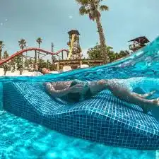 Piscina de Apartament en venda en Salou amb Aire condicionat, Calefacció i Terrassa