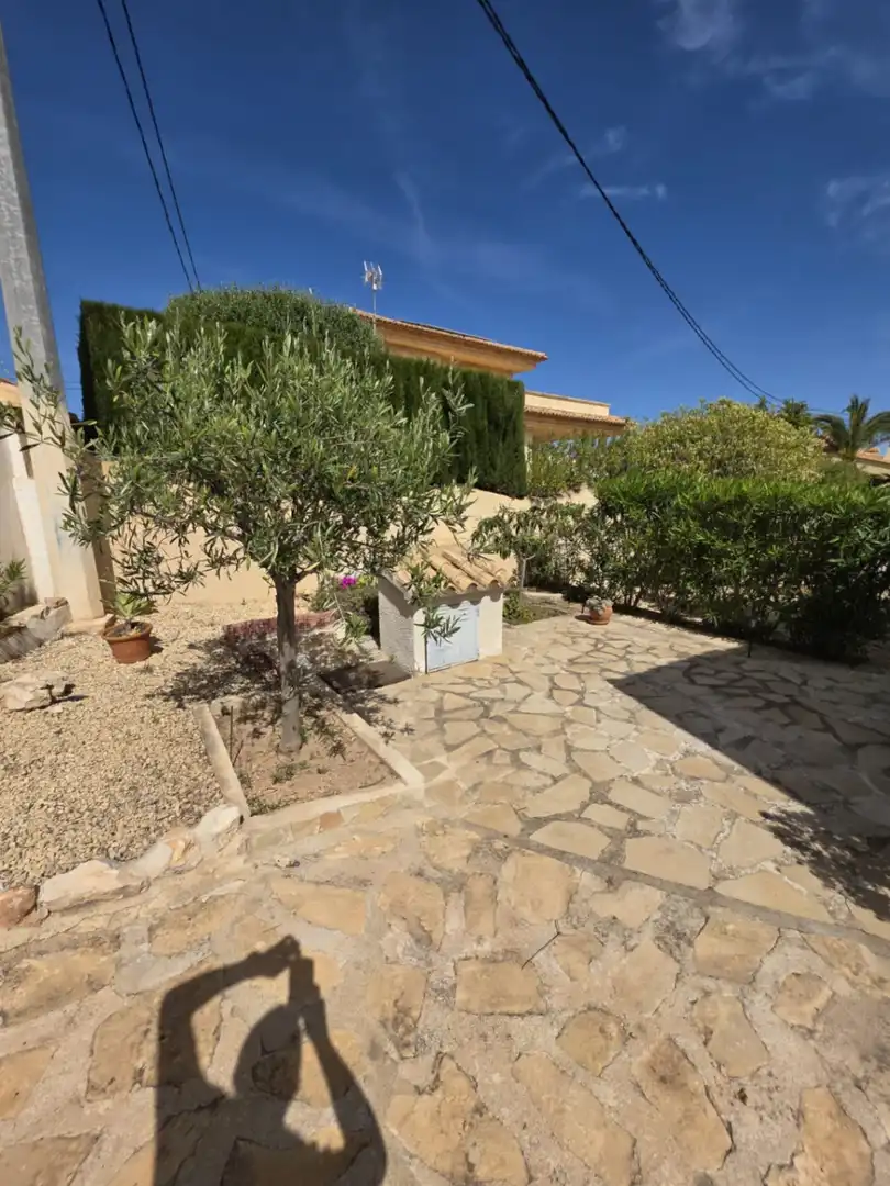 Chalet con terraza en venta en Carrió - La Merced - Los Pinos, imagen 40