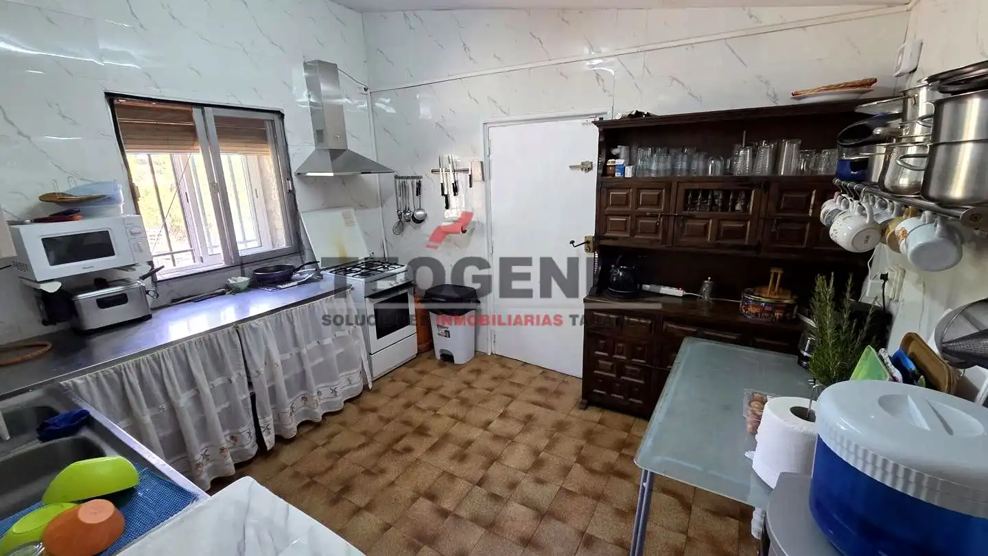 House with pool for sale in Camino del Castaño, imagen 12