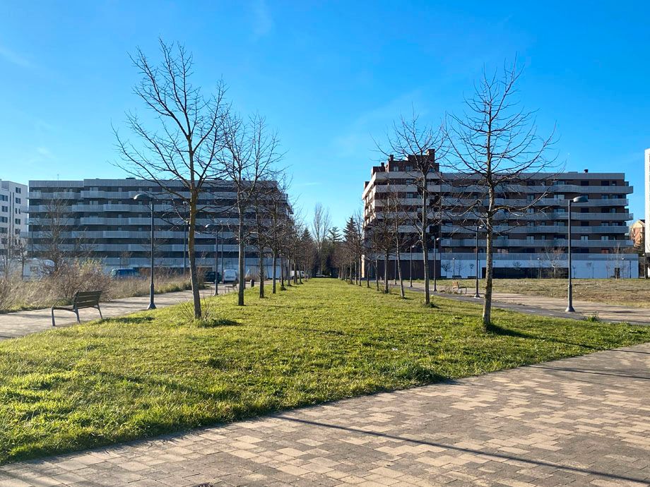 Piso en venta en Adurtza