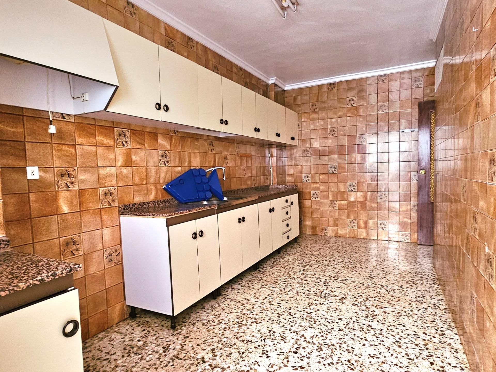 Kitchen of Flat for sale in Cartagena  with Air Conditioner, Heating and Terrace