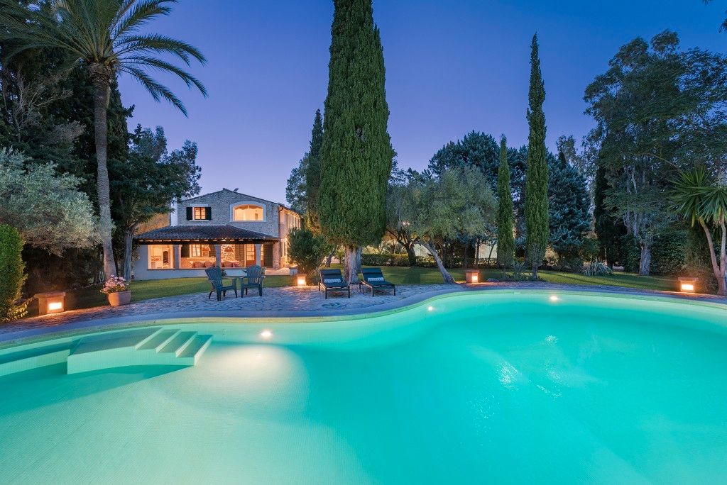 Garden of Country house for sale in Pollença  with Air Conditioner, Heating and Private garden