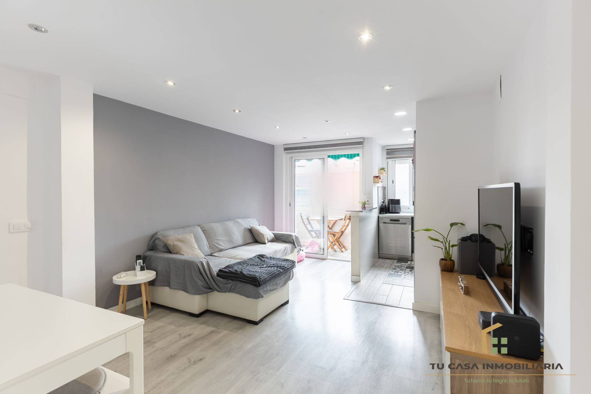 Living room of Flat for sale in Badalona