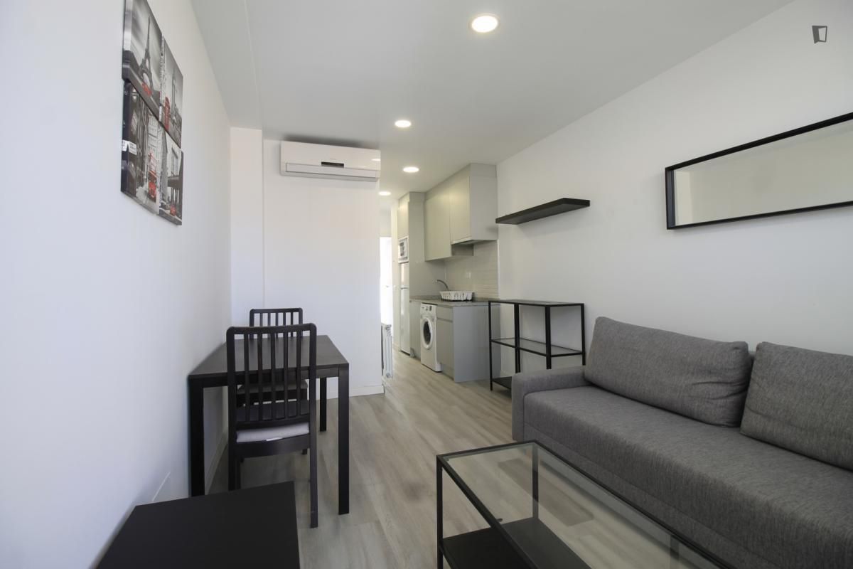 Apartment to rent in Almendrales