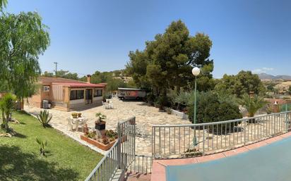 Jardí de Casa o xalet en venda en Alicante / Alacant amb Aire condicionat, Terrassa i Piscina