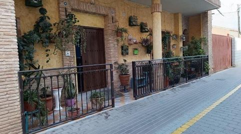 SE VENDE casa adosada OKUPA en C Tirso De Molina 5 de Santom, imatge 3