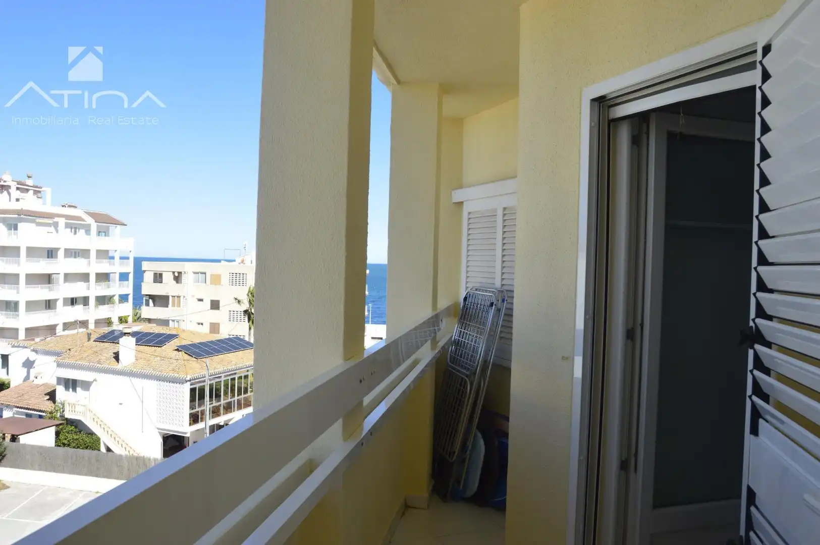 Terrasse von Maisonette zum Verkauf in Jávea / Xàbia mit Klimaanlage, Heizung und Privatgarten