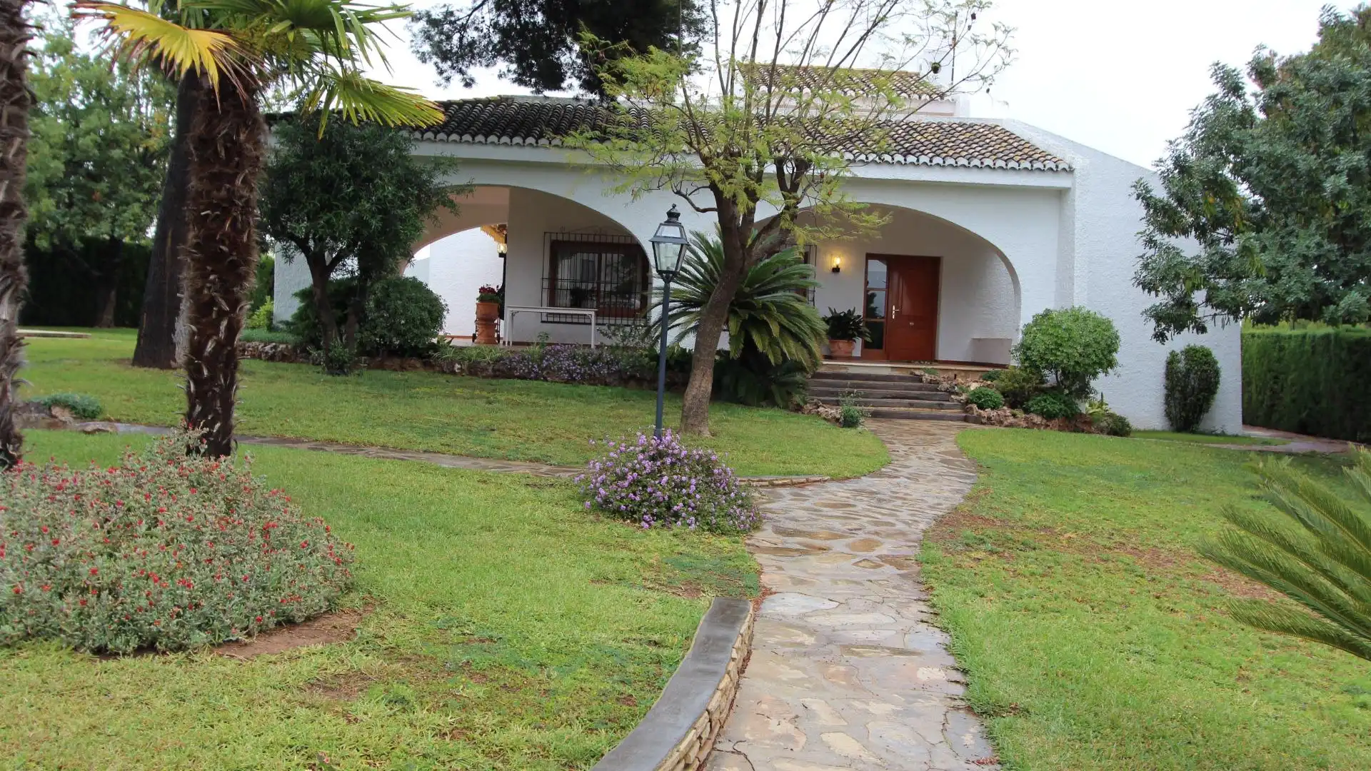 Jardín de Casa o chalet de alquiler en Torrent con Aire acondicionado, Calefacción y Terraza